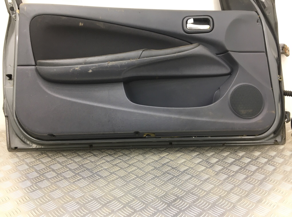 Дверь передняя левая бу для Nissan Almera N16 1.5 i,  2005 г.