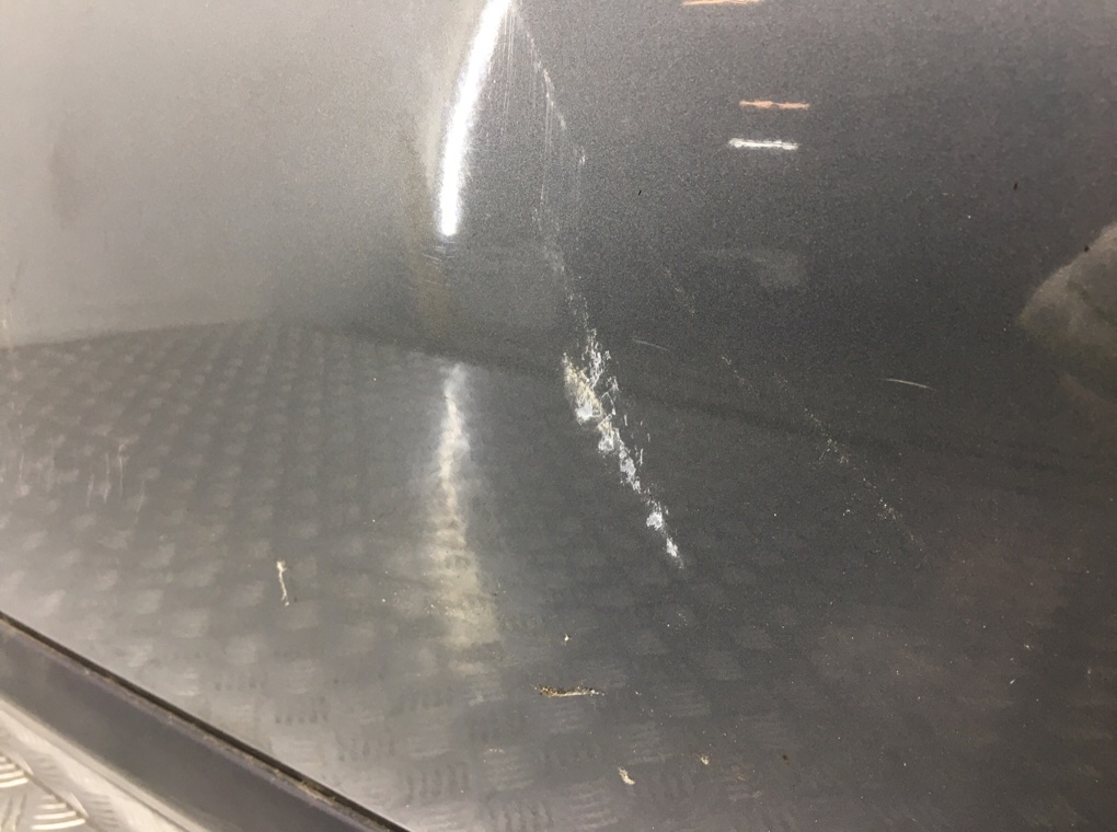 Дверь передняя левая бу для Nissan Almera N16 1.5 i,  2005 г.