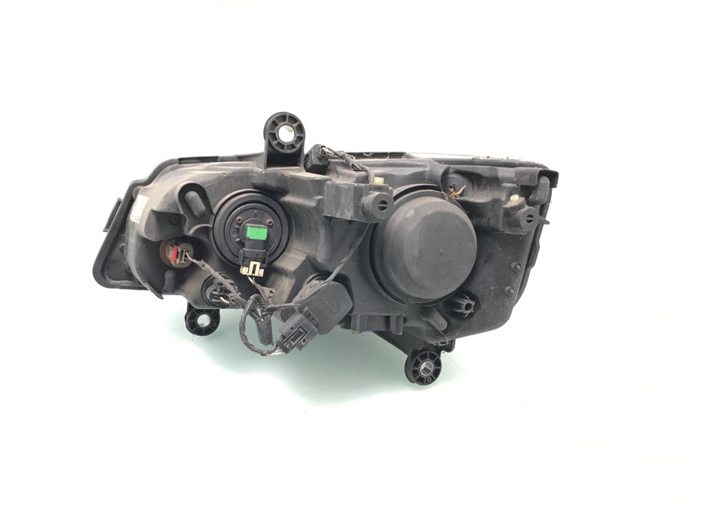 Фара правая бу для Chrysler Grand Voyager  2.8 CRD,  2008 г.