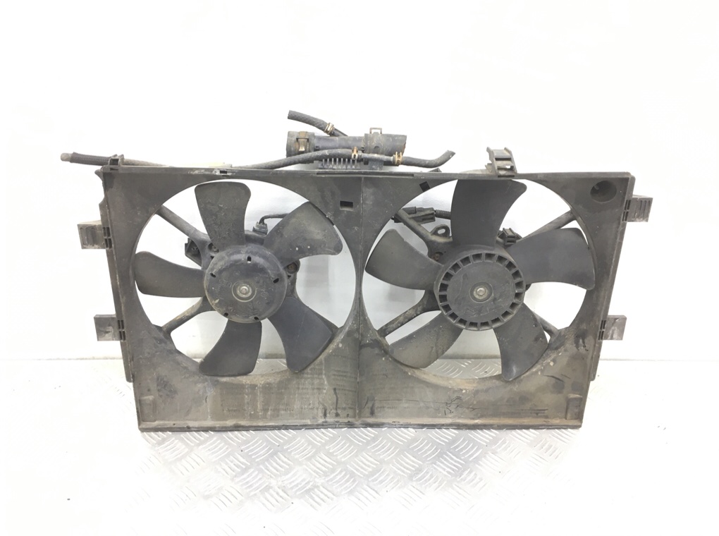 Вентилятор радиатора бу для Peugeot 4007  2.2 HDi,  2010 г.