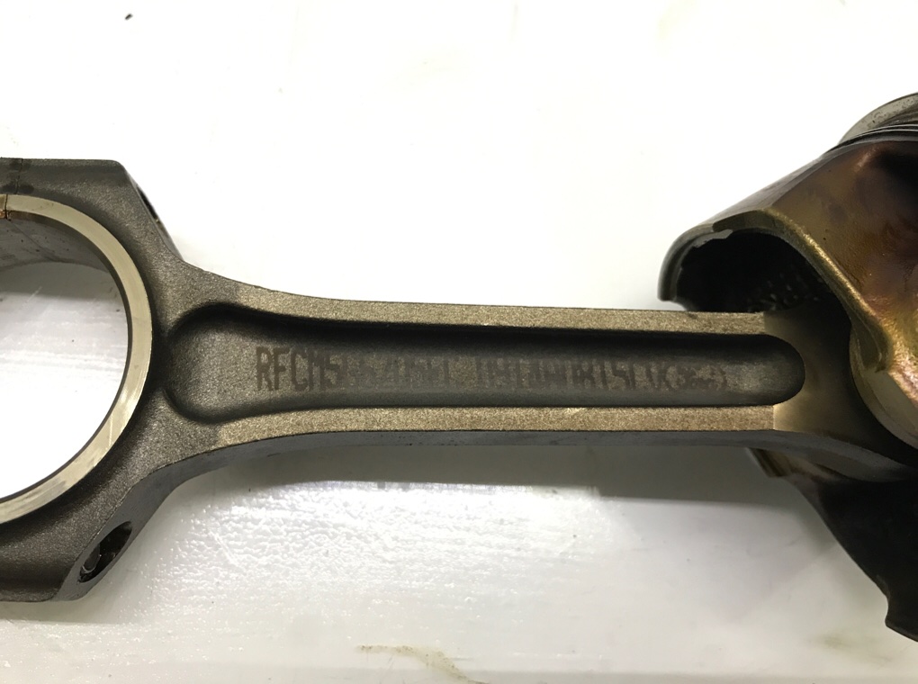 Поршень бу для Ford Fiesta 6 1.0 Ti,  2014 г.