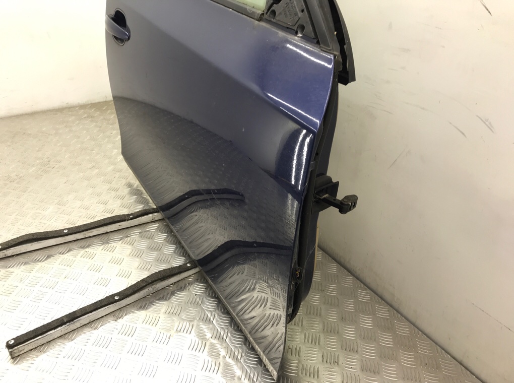 Дверь передняя правая бу для BMW 5 E60/E61 3.0 TD,  2006 г.