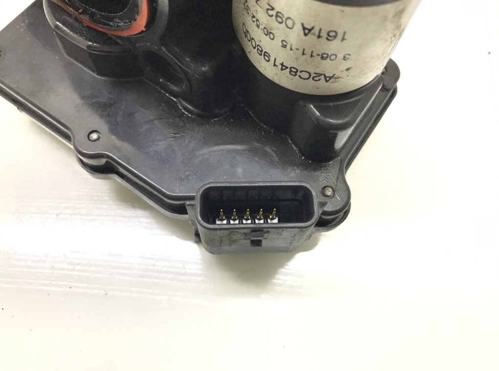 Заслонка дроссельная бу для Opel Vivaro 2 1.6 CDTi,  2015 г.