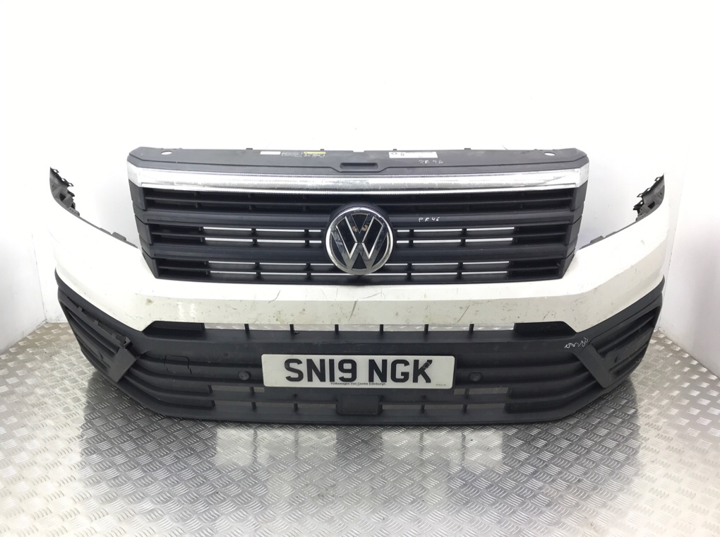 Бампер передний бу для Volkswagen Crafter 2 2.0 TDi, 2019 г.