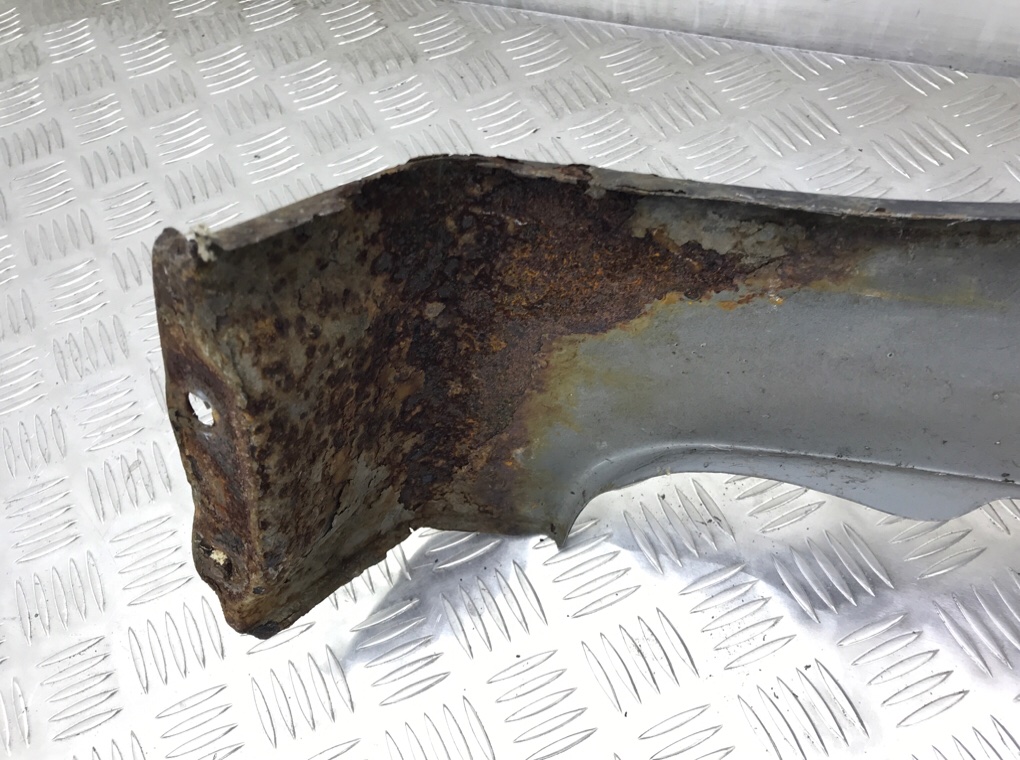 Крыло переднее правое бу для Ford Fiesta 5 1.4 i,  2004 г.