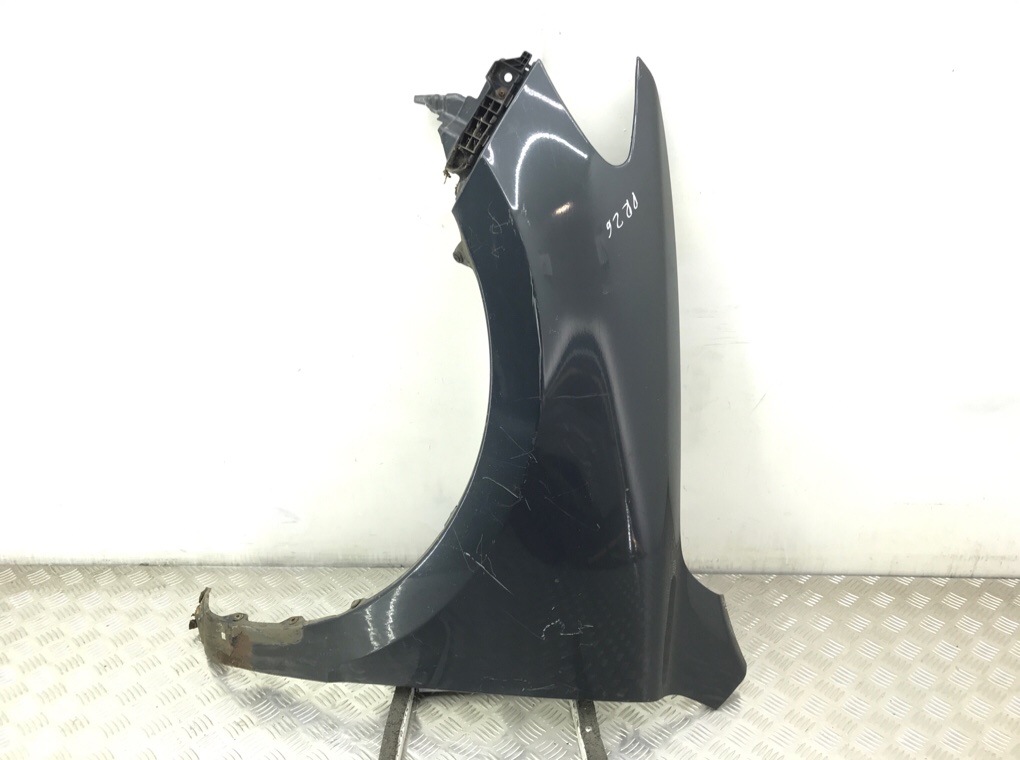 Крыло переднее левое бу для Hyundai Santa Fe 2 2.2 CRDi, 2011 г.