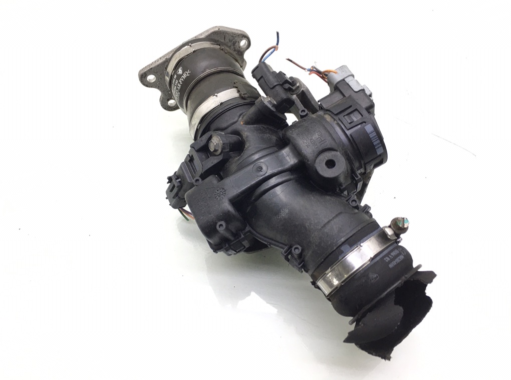 Заслонка дроссельная бу для Peugeot 207 1.6 HDi, 2008 г. Заслонка дроссельная бу для Peugeot 207 1.6 HDi, 2008 г.