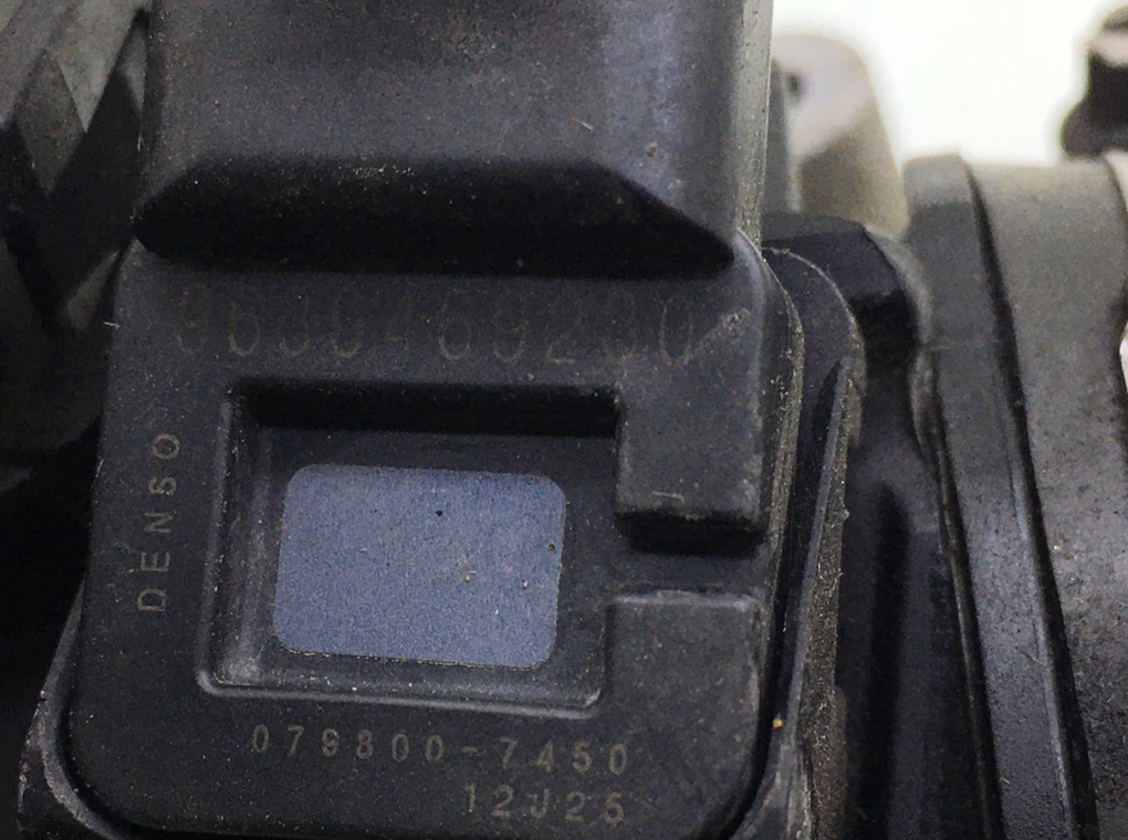 Заслонка дроссельная бу для Peugeot 207 1.6 HDi, 2008 г. Заслонка дроссельная бу для Peugeot 207 1.6 HDi, 2008 г.