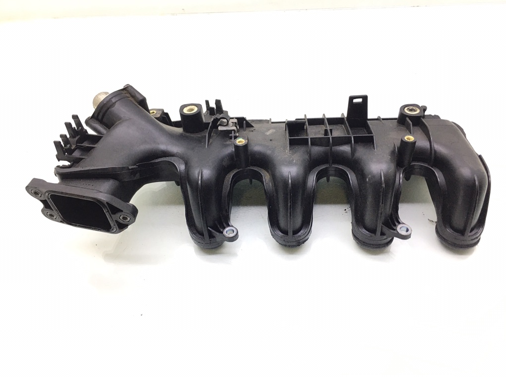 Коллектор впускной бу для Peugeot 207 1.6 HDi, 2008 г.