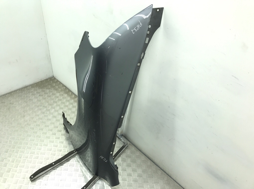 Крыло переднее левое бу для Volkswagen Touareg  2.5 TDi,  2005 г.