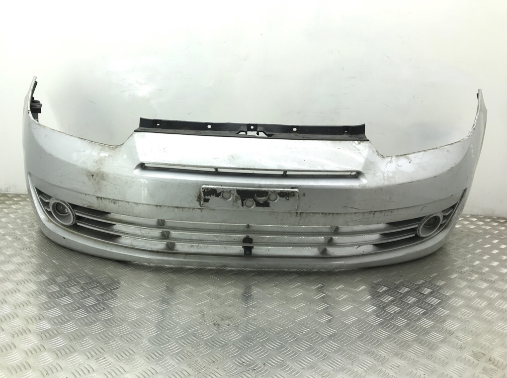 Бампер передний бу для Hyundai Coupe 2 2.7 i, 2007 г.