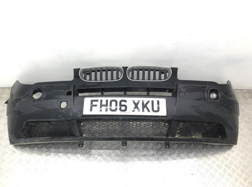 Бампер передний бу для BMW X3 E83 2.0 TD, 2006 г.