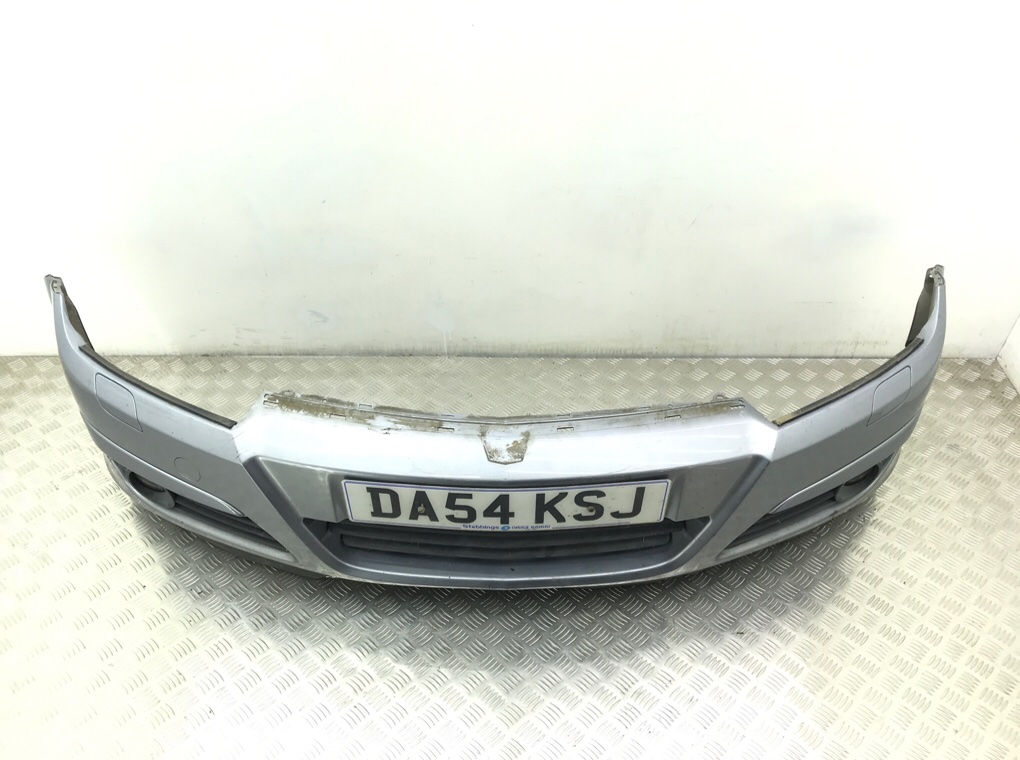 Бампер передний бу для Opel Astra H 1.7 CDTi,  2004 г.