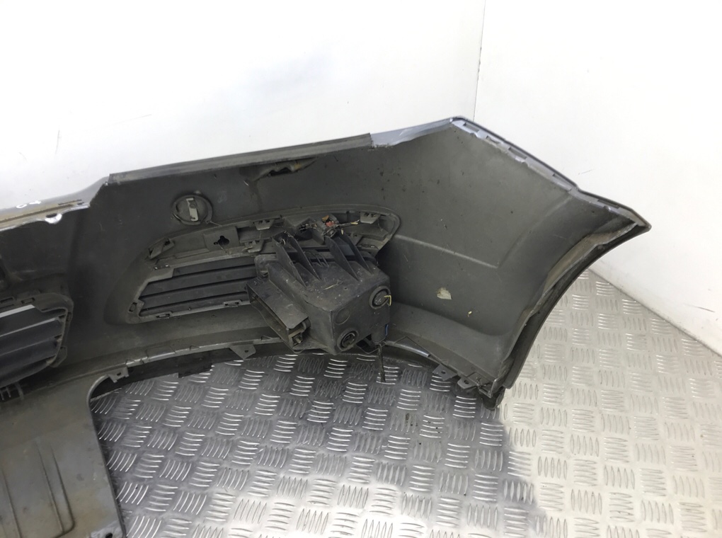 Бампер передний бу для Opel Astra H 1.7 CDTi,  2004 г.