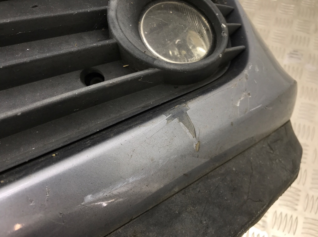 Бампер передний бу для Opel Astra H 1.7 CDTi,  2004 г.