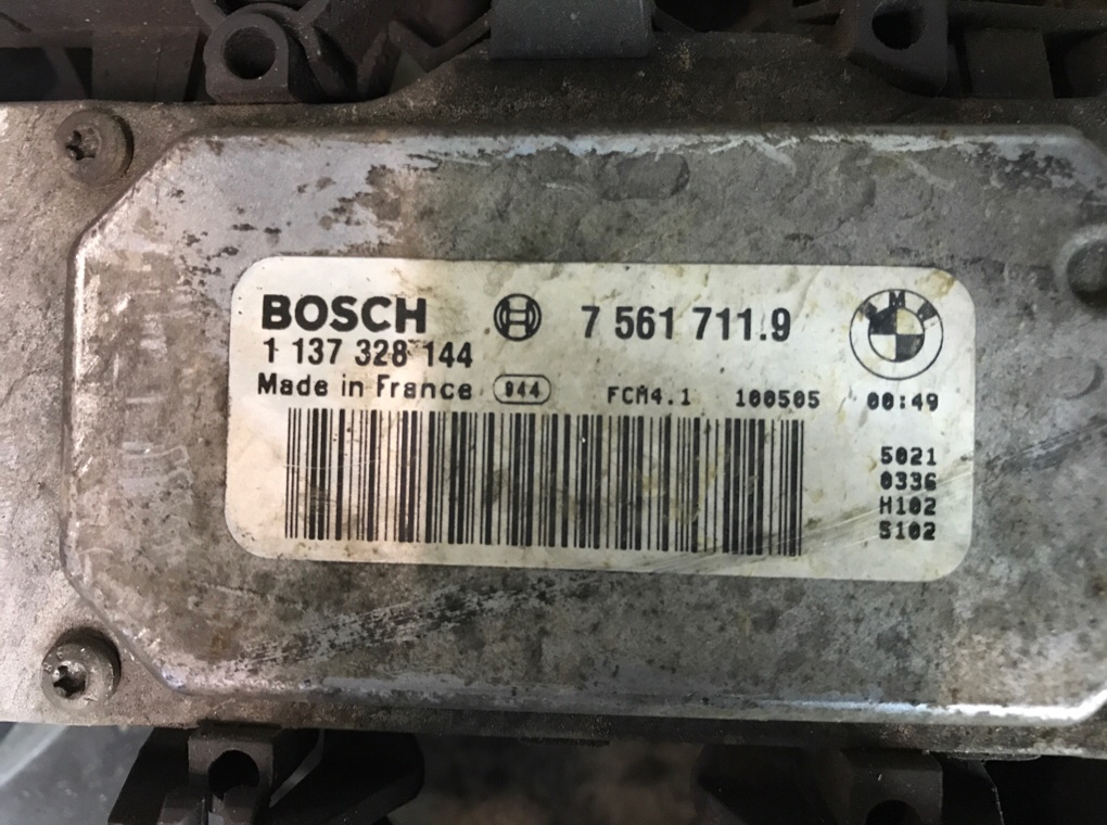 Вентилятор радиатора бу для BMW 3 E90/E91/E92/E93 2.0 TD, 2010 г. Вентилятор радиатора бу для BMW 3 E90/E91/E92/E93 2.0 TD, 2010 г.