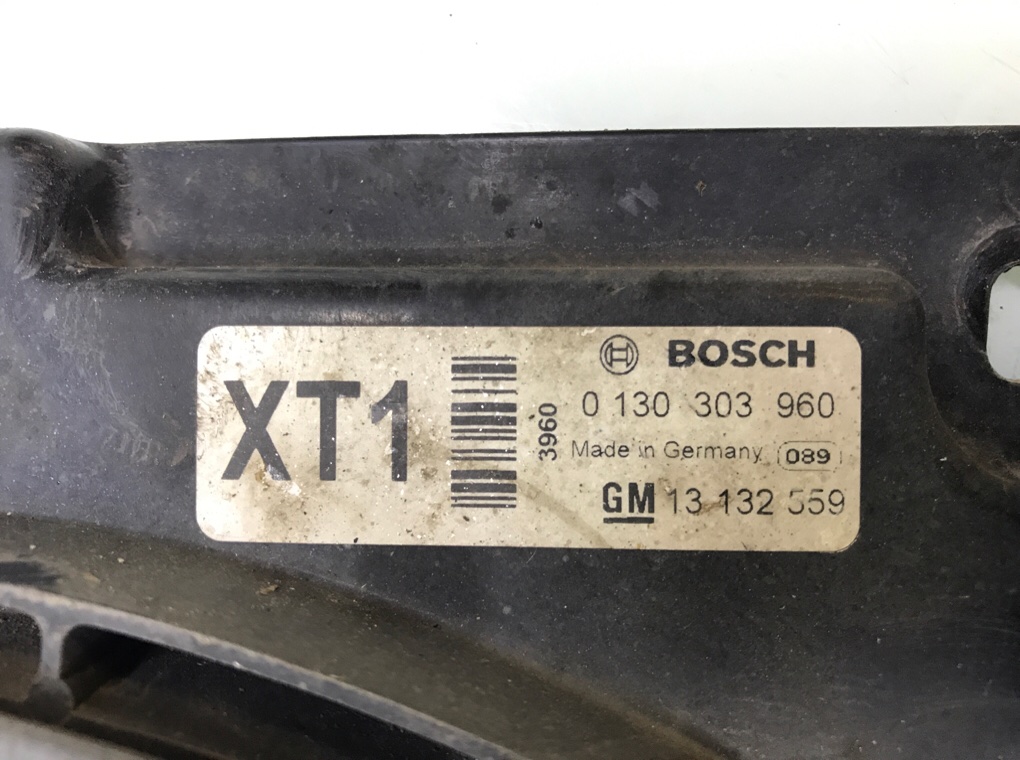 Вентилятор радиатора бу для Opel Astra H 1.7 CDTi, 2004 г. Вентилятор радиатора бу для Opel Astra H 1.7 CDTi, 2004 г.