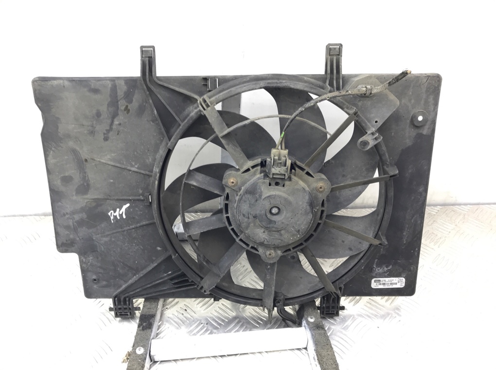 Вентилятор радиатора бу для Ford Fiesta 6 1.6 TDCI, 2009 г.