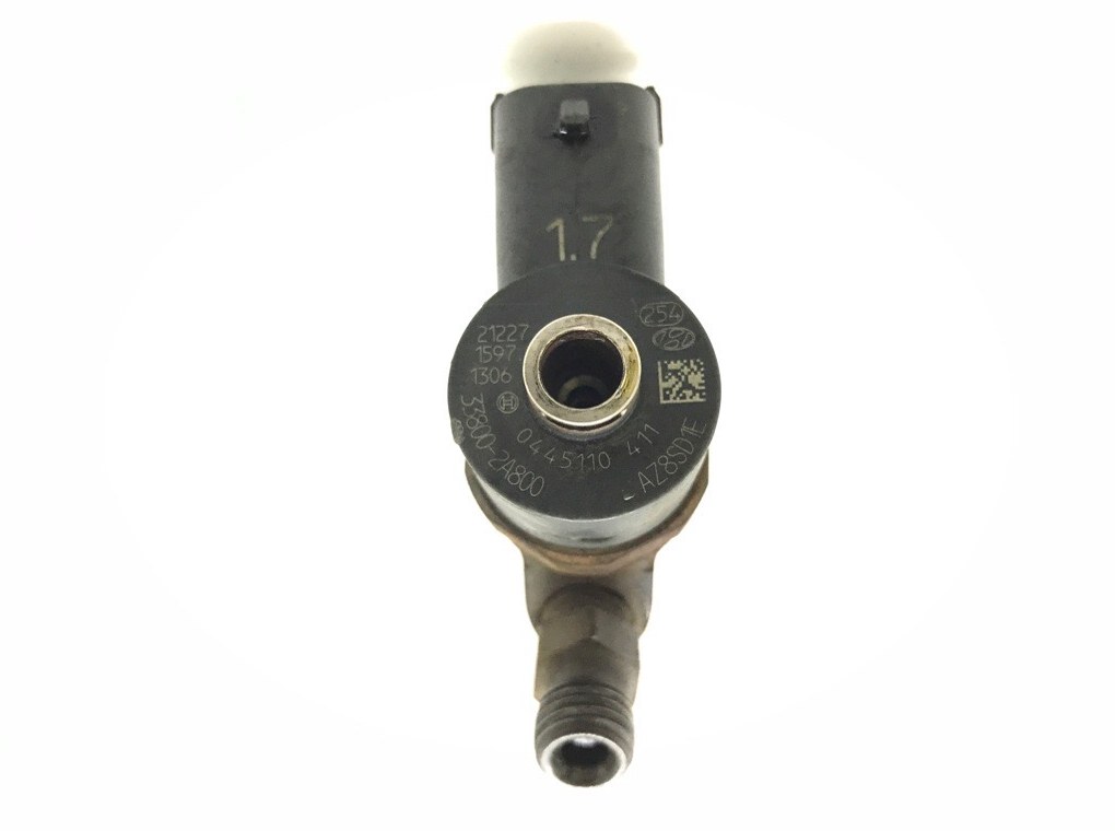 Форсунка бу для Hyundai i40 1.7 CRDi, 2013 г. Форсунка бу для Hyundai i40 1.7 CRDi, 2013 г.