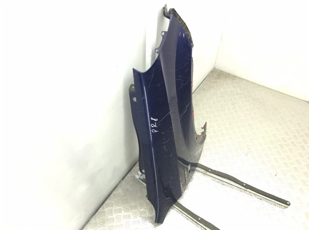 Крыло переднее правое бу для Honda CR-V  2.0 i,  2002 г.