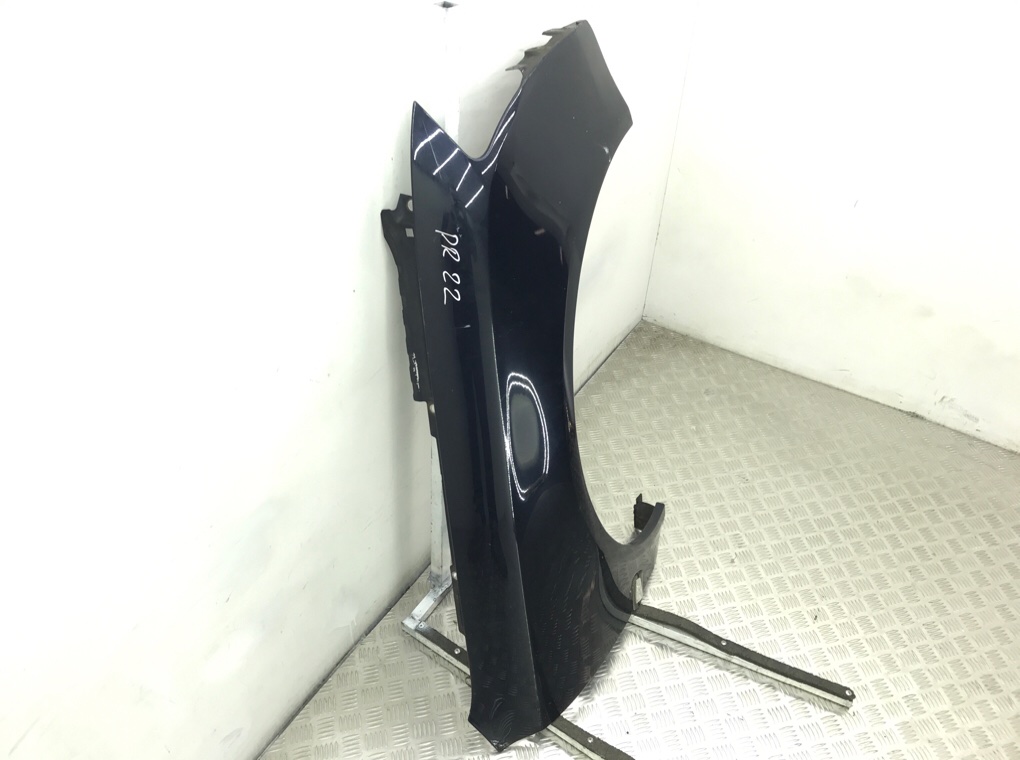Крыло переднее правое бу для Audi A8 D3 3.0 TDi,  2007 г.