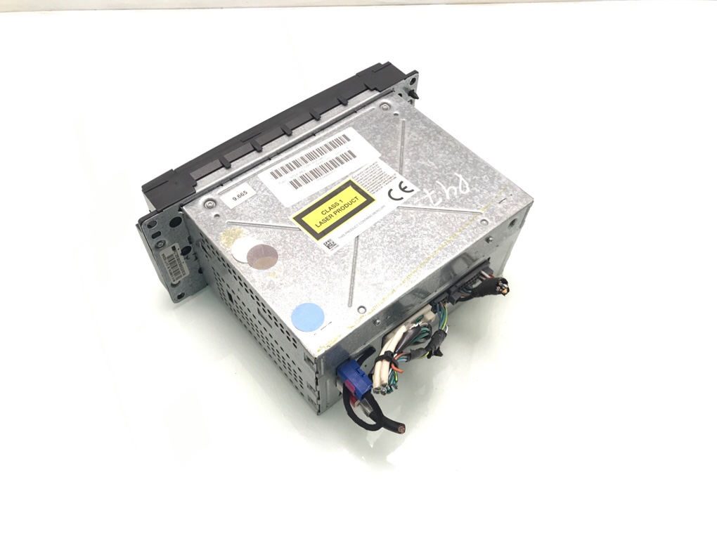 Магнитола бу для Chrysler Grand Voyager 2.8 CRD, 2008 г. Магнитола бу для Chrysler Grand Voyager 2.8 CRD, 2008 г.