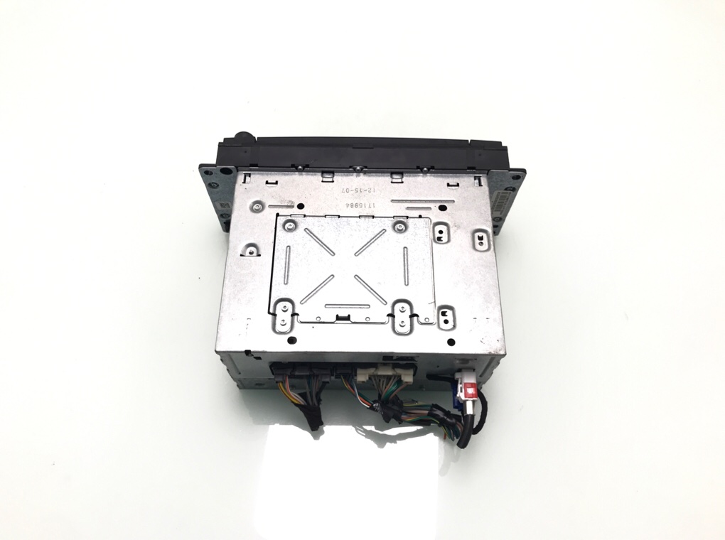 Магнитола бу для Chrysler Grand Voyager 2.8 CRD, 2008 г. Магнитола бу для Chrysler Grand Voyager 2.8 CRD, 2008 г.