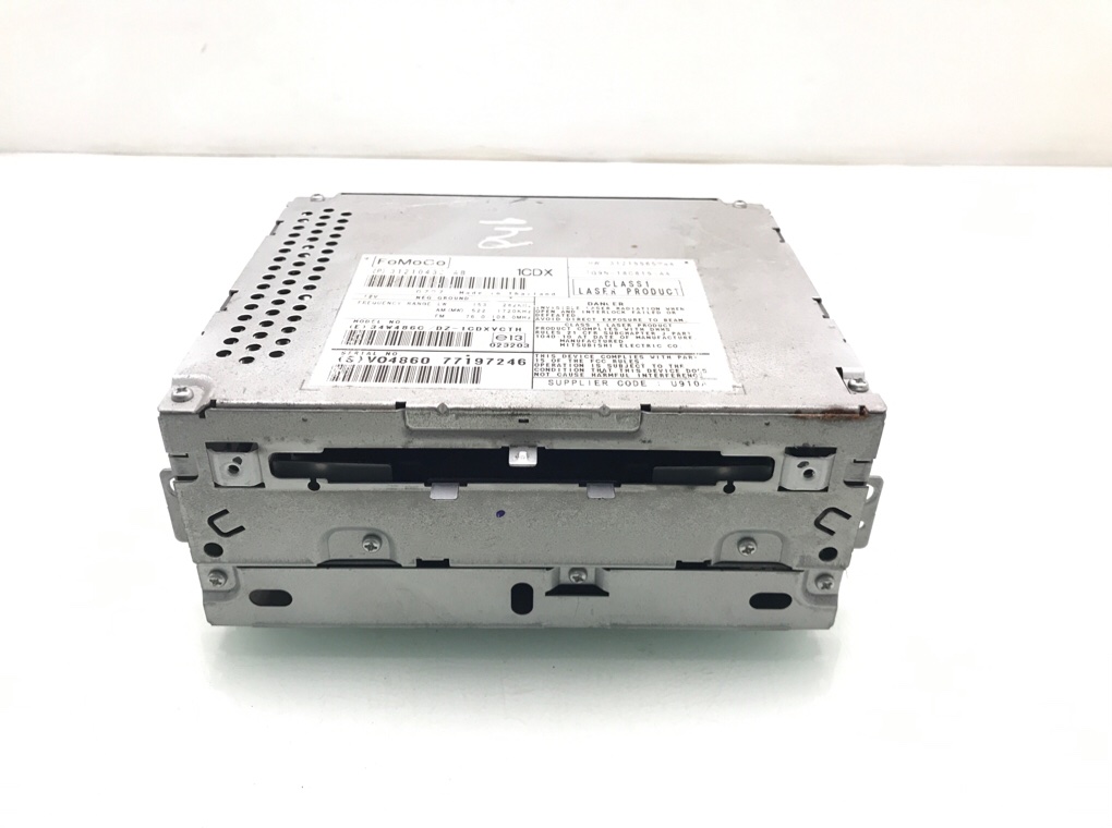 Магнитола бу для Volvo S80 2.4 D5, 2007 г.