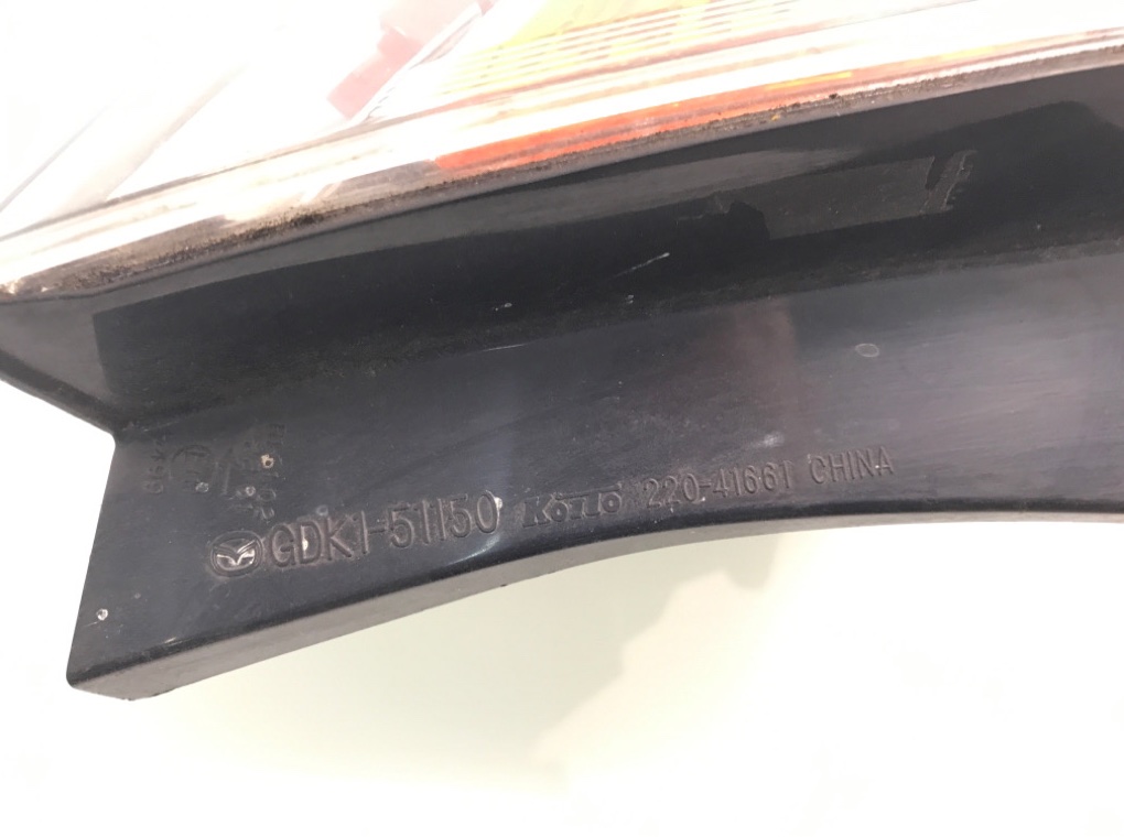 Фонарь задний левый бу для Mazda 6  2 2.2 TD,  2010 г.