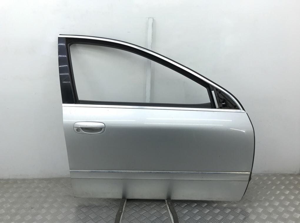 Дверь передняя правая бу для Peugeot 607 3.0 i, 2006 г.