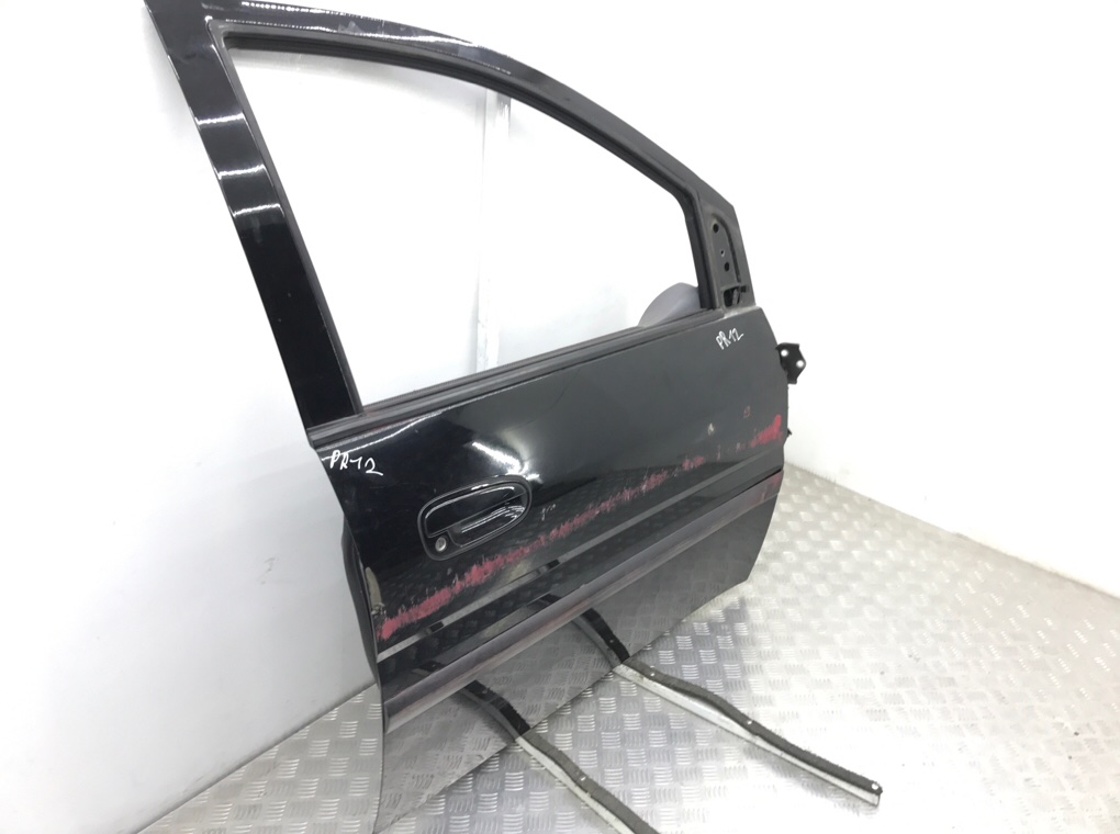 Дверь передняя правая бу для Hyundai Matrix  1.6 i,  2007 г.