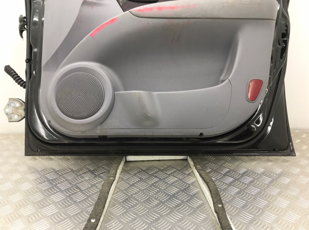 Дверь передняя правая бу для Hyundai Matrix  1.6 i,  2007 г.