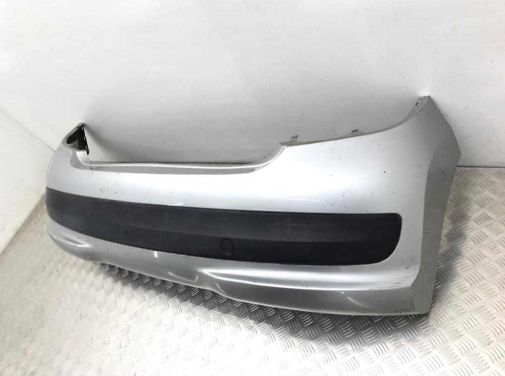 Бампер задний бу для Peugeot 207  1.4 i,  2007 г.