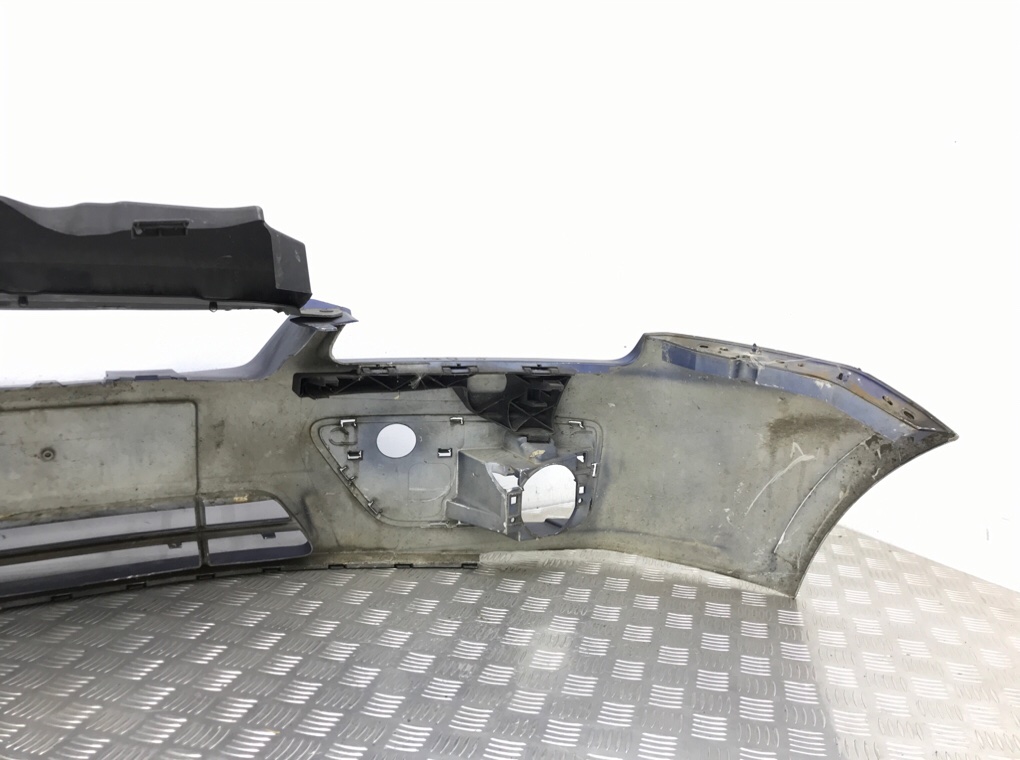 Бампер передний бу для Ford Focus 2 1.6 i, 2006 г. Бампер передний бу для Ford Focus 2 1.6 i, 2006 г.