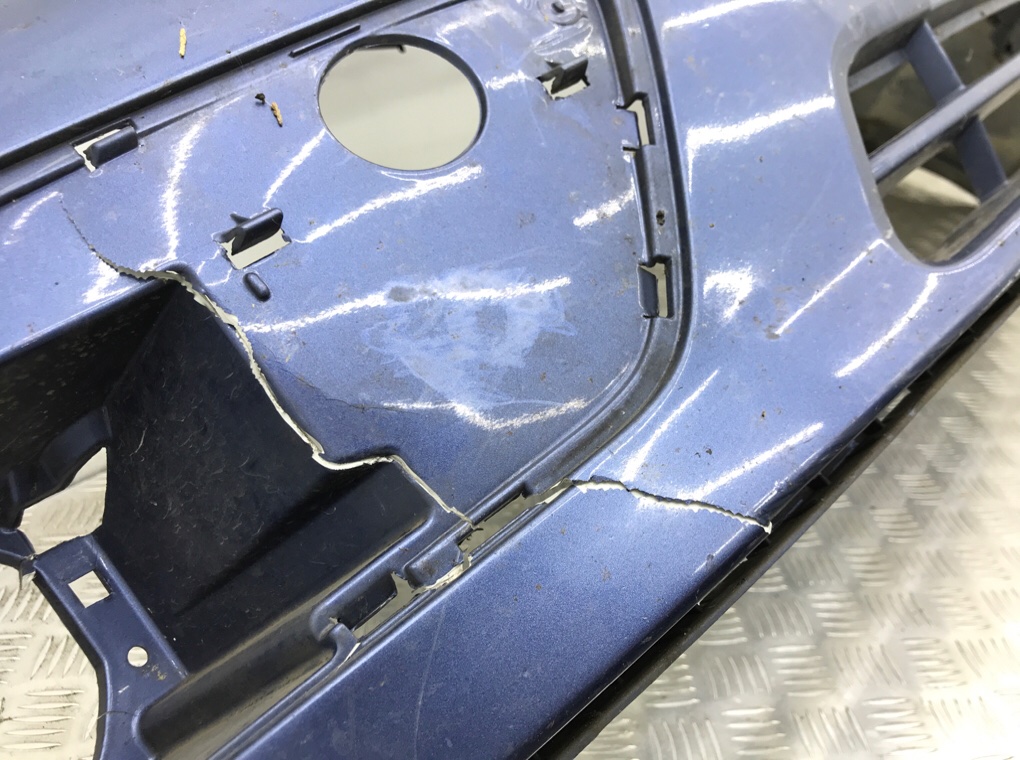 Бампер передний бу для Ford Focus 2 1.6 i, 2006 г. Бампер передний бу для Ford Focus 2 1.6 i, 2006 г.