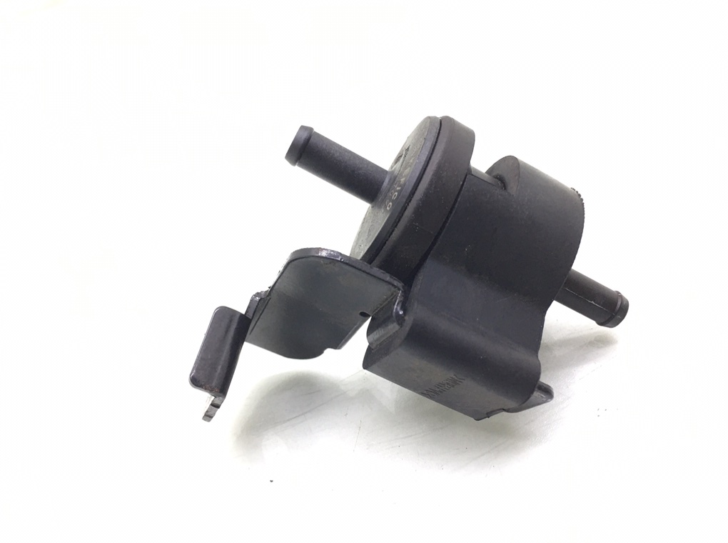 Клапан вентиляции топливного бака бу для Kia Rio 2 1.4 i,  2011 г.