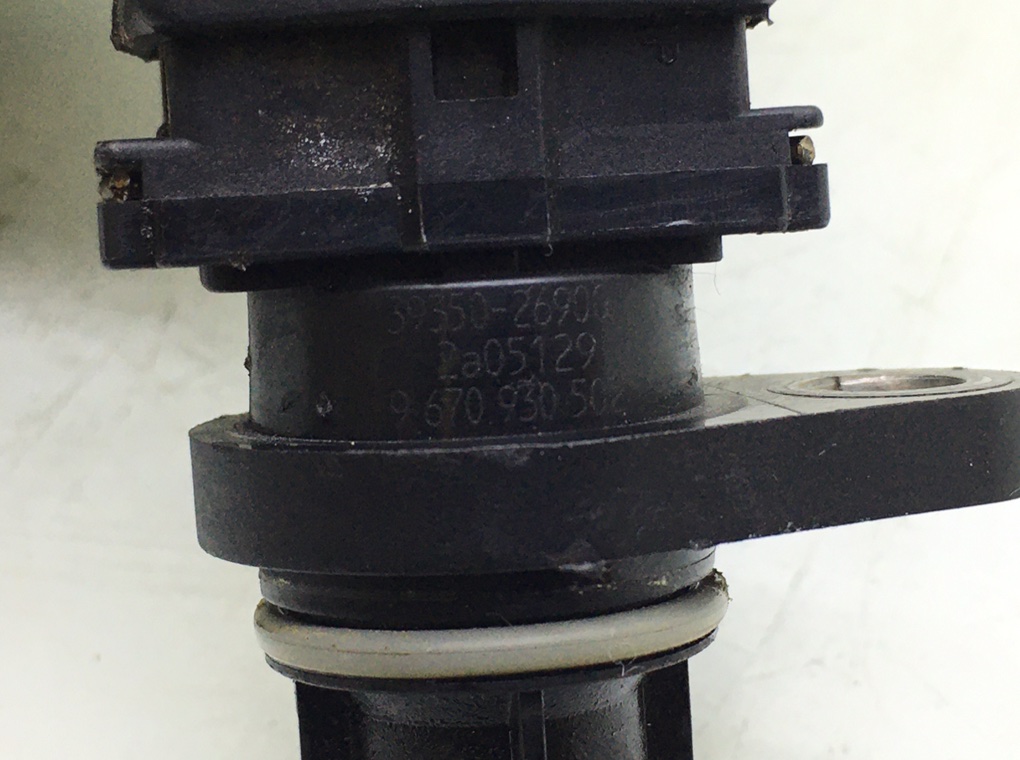 Датчик распредвала бу для Kia Rio 2 1.4 i,  2011 г.