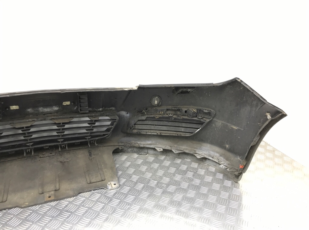 Бампер передний бу для Opel Astra H 1.6 i, 2005 г. Бампер передний бу для Opel Astra H 1.6 i, 2005 г.