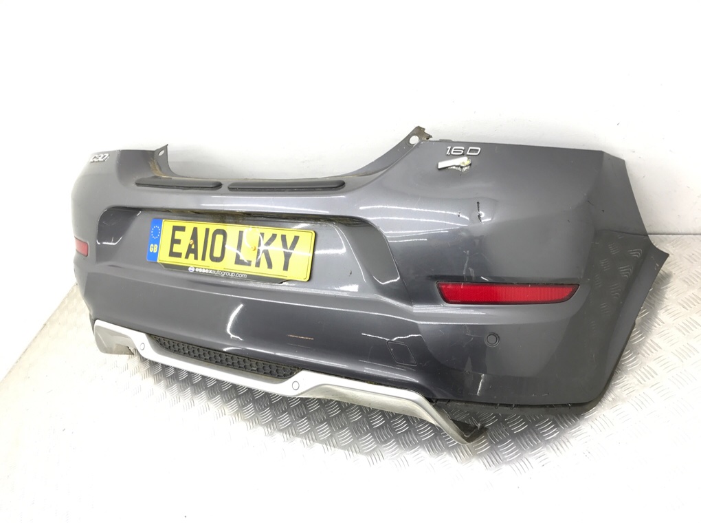 Бампер задний бу для Volvo C30  1.6 TD,  2010 г.