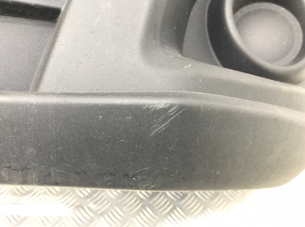 Бампер передний бу для Opel Combo D , 2012 г. Бампер передний бу для Opel Combo D , 2012 г.