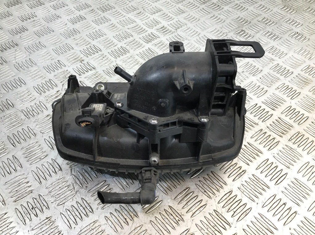 Коллектор впускной бу для Volkswagen Scirocco  1.4 TSI,  2009 г.