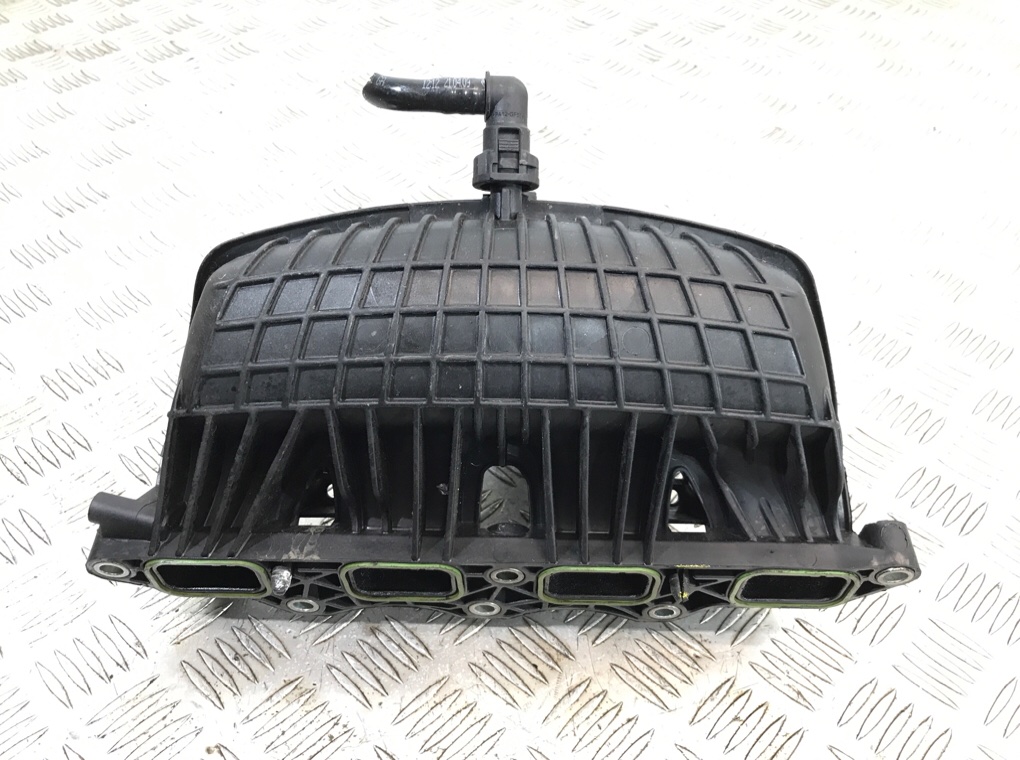 Коллектор впускной бу для Volkswagen Scirocco  1.4 TSI,  2009 г.