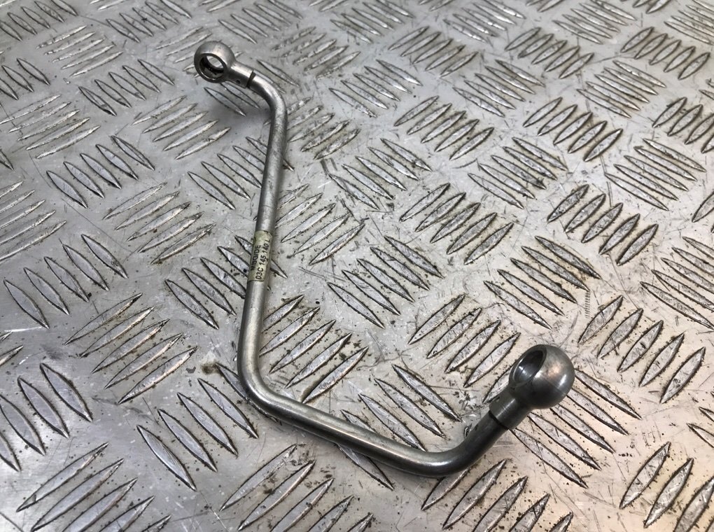 Масляная трубка турбины бу для Volkswagen Scirocco  1.4 TSI,  2009 г.