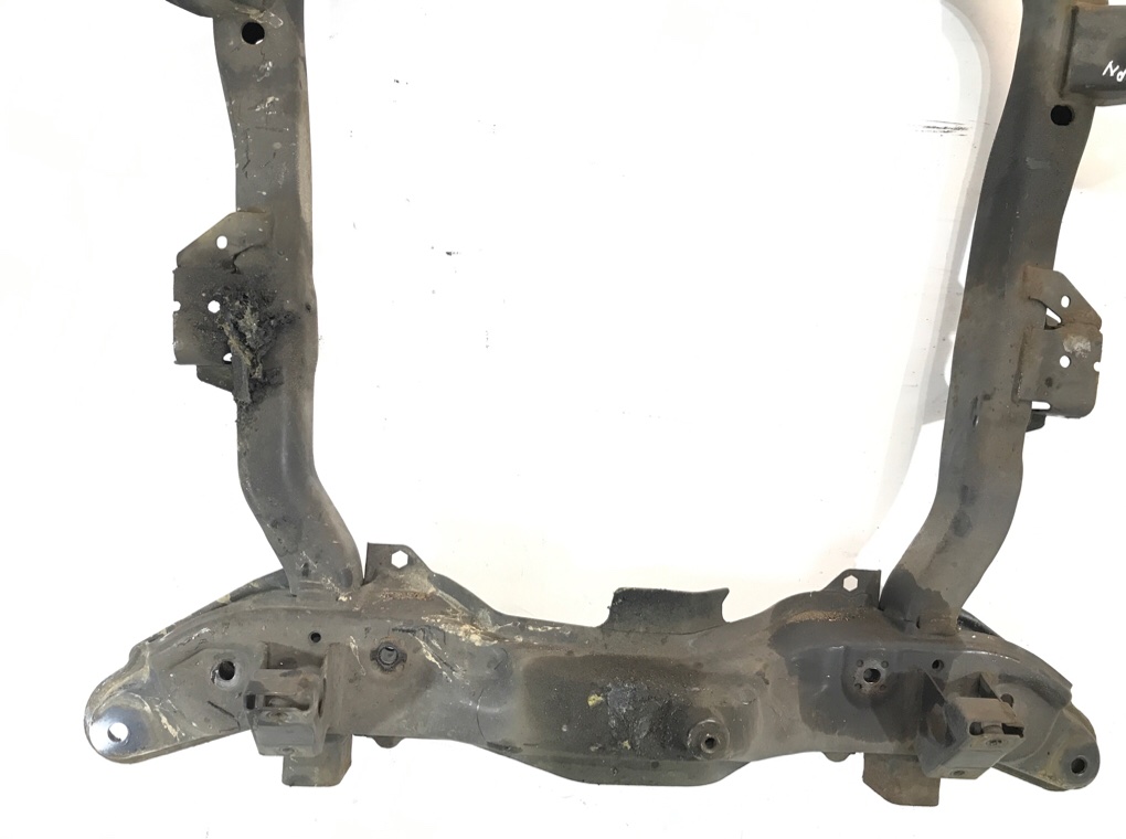 Балка подвески передняя (подрамник) бу для Opel Corsa C 1.4 i,  2004 г.