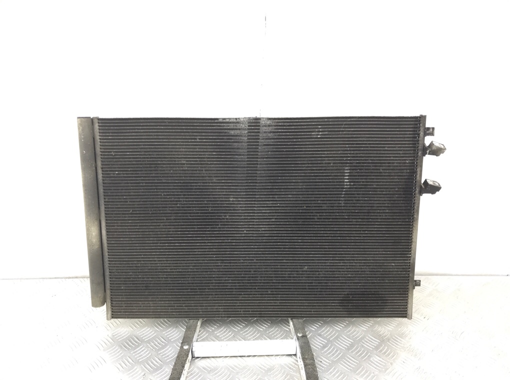 Радиатор кондиционера бу для Volkswagen Crafter 2 2.0 TDi,  2019 г.