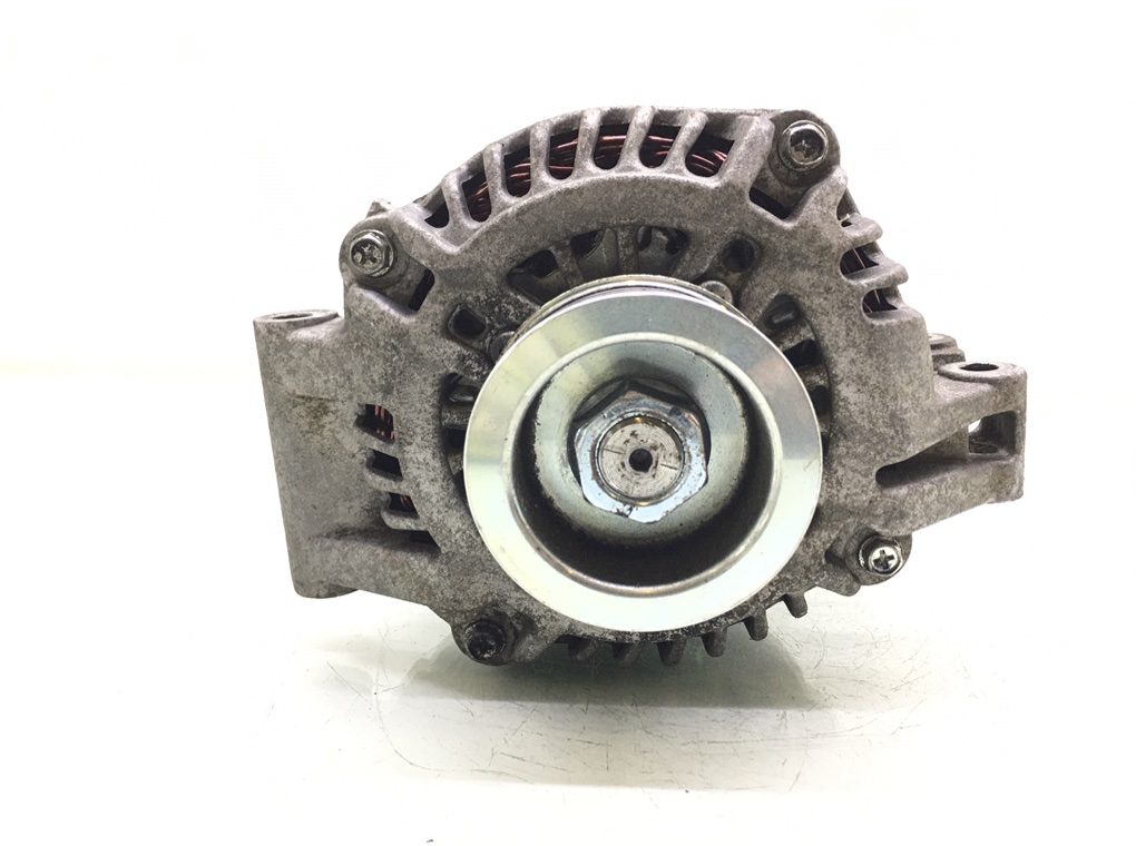 Генератор бу для Honda CR-V 2.0 i, 2006 г.