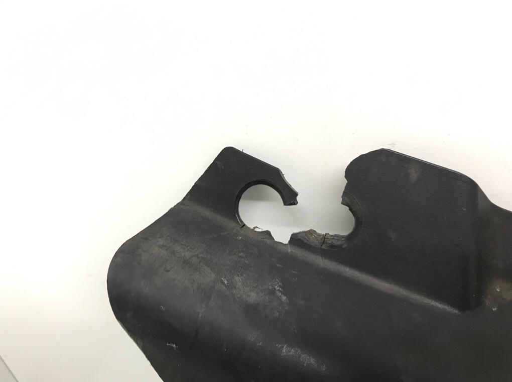 Решетка радиатора бу для Opel Zafira B 1.6 i, 2010 г. Решетка радиатора бу для Opel Zafira B 1.6 i, 2010 г.