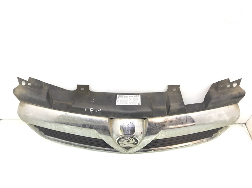 Решетка радиатора бу для Opel Zafira B 1.8 i,  2007 г.