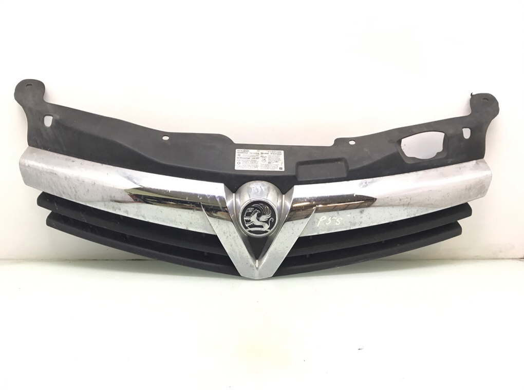 Решетка радиатора бу для Opel Astra H 1.8 i, 2006 г.