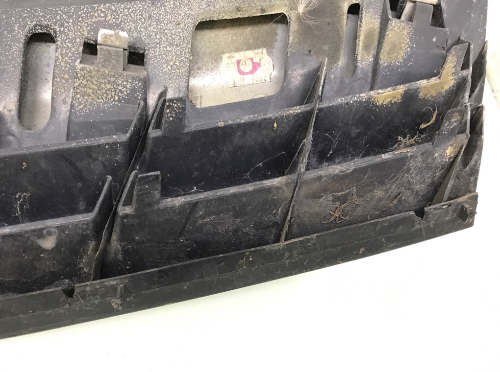 Решетка радиатора бу для Opel Astra H 1.8 i,  2006 г.